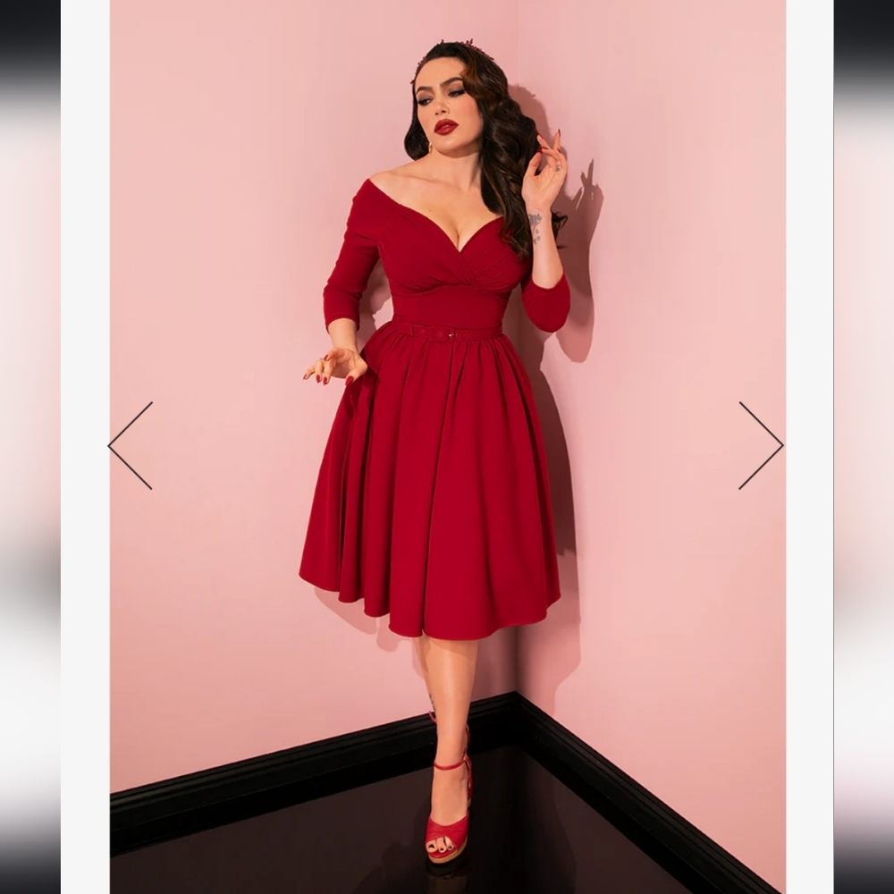 Red Swing Starlet Dress - Vixen by Micheline Pitt sz Large BNWT